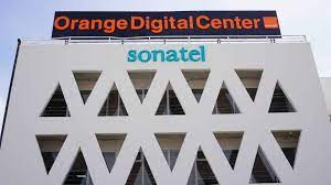 Orange Digital Center ouvre son 1er Club à l’Université de Saint-Louis