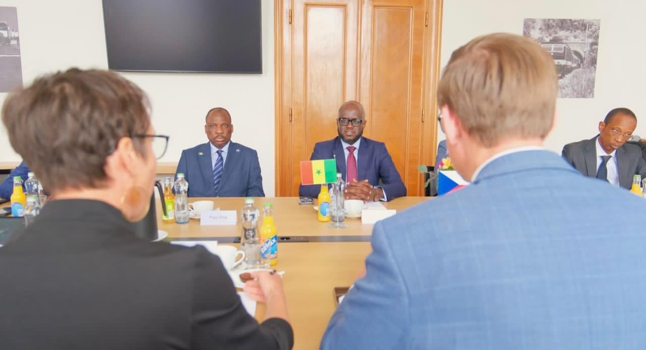 Visite de travail du ministre Sénégalais des infrastructures et des Transports