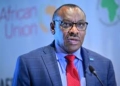 Claver Gatete appelle à considérer la dette comme ‘’un outil de développement et non de destruction’’